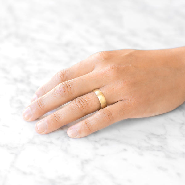 Classic Dome Brushed Band in 18k Yellow Gold (6mm)