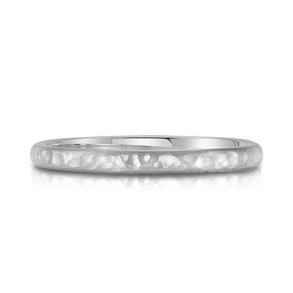 Classic Dome Hammered Satin Band in Platinum (2mm)