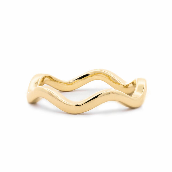 Wavy Ring in Yellow Gold