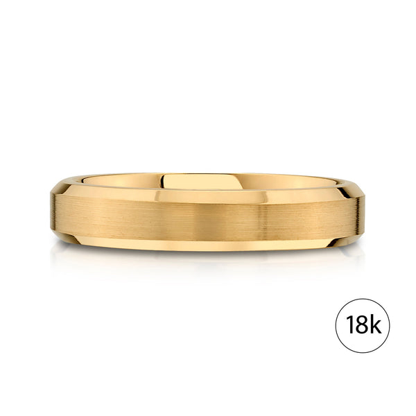 Beveled Band in 18k Yellow Gold (4mm)