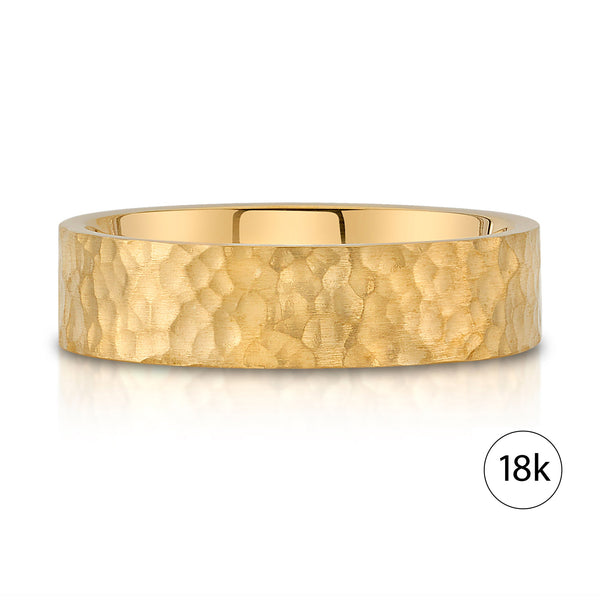 Flat Hammered Satin Band in 18k Yellow Gold (6mm)